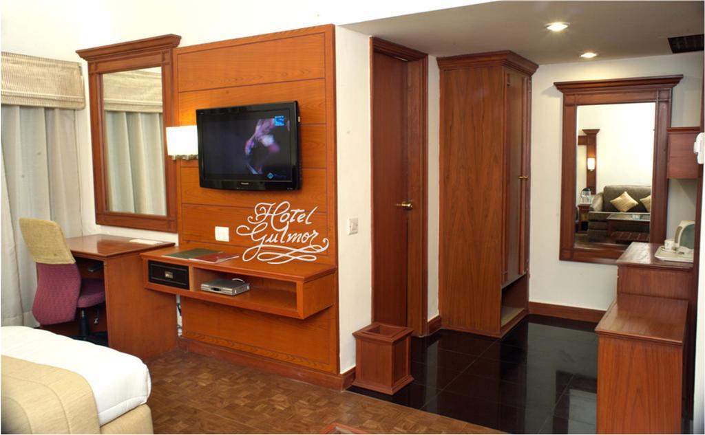 Gulmor Hotel Лудяна Стая снимка